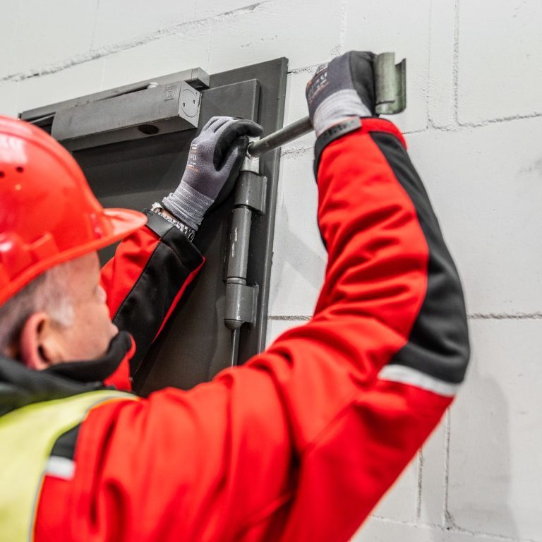 Brandschutztür als Feuerschutzabschluss in einem Gebäude